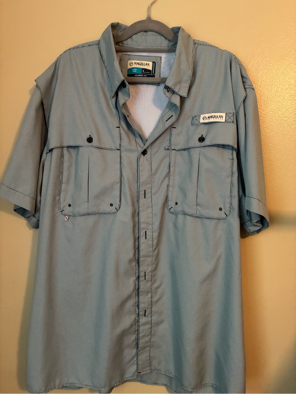 Magellan Outdoors Men's Short-Sleeve Button-Down Shirt — Light Blue